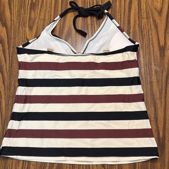 Ocean Dream Swimsuit Top Size 16 - Picture 5 of 8